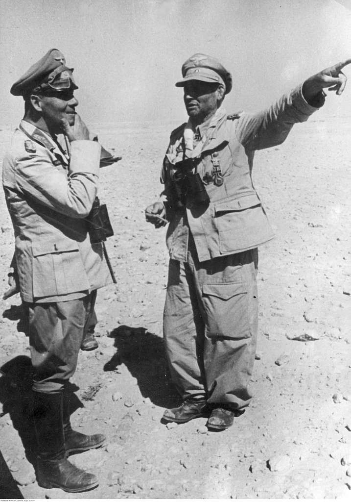 Marszałek polny Erwin Rommel podczas rozmowy z gen Hermannem Bernardem