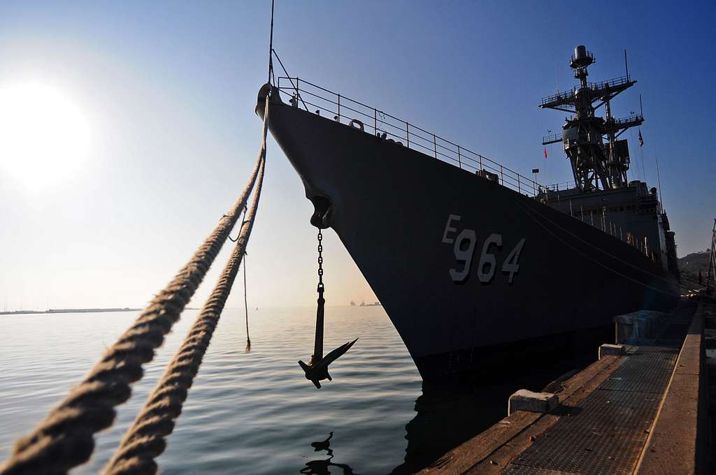 The Decommissioned Spruance Class Destroyer Self Defense NARA DVIDS