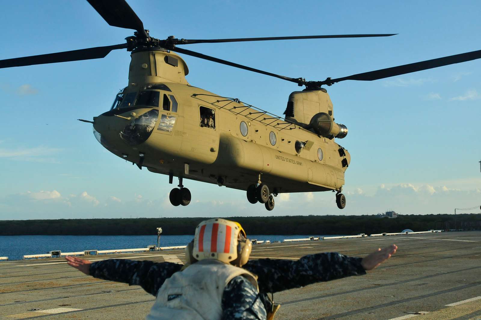 A U S Army CH 47 Chinook Helicopter Assigned To 3rd NARA DVIDS