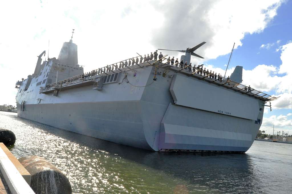 U S Sailors And Marines Man The Rails As The Amphibious Picryl