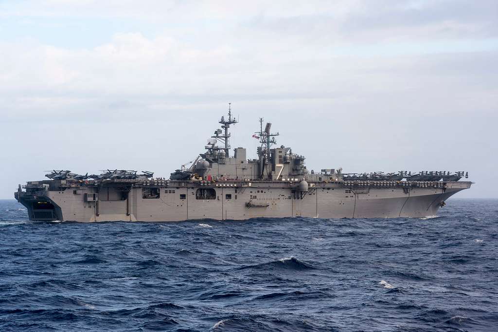 Wasp Class Amphibious Assault Ship Uss Iwo Jima Lhd Picryl Public