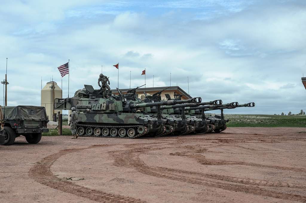 Paladin Howitzers From Nd Battalion Nd Field Artillery Picryl