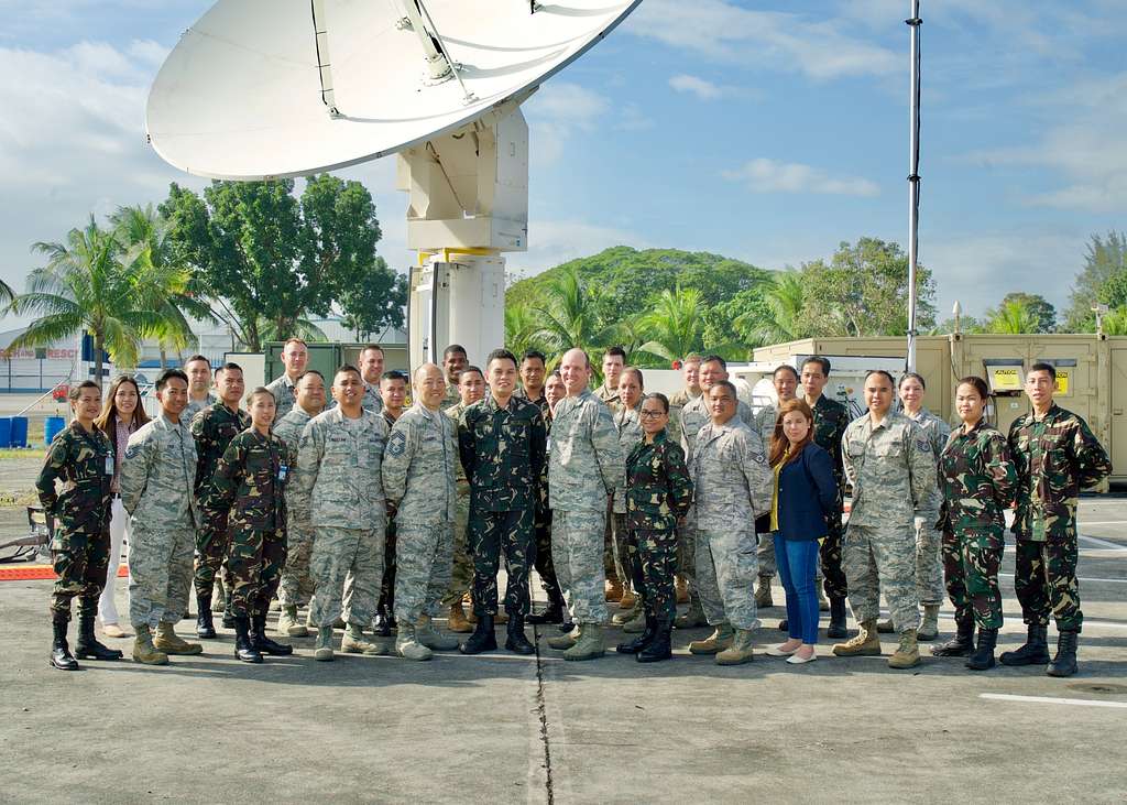 A Group Of U S And Philippine Air Force Service Members NARA DVIDS