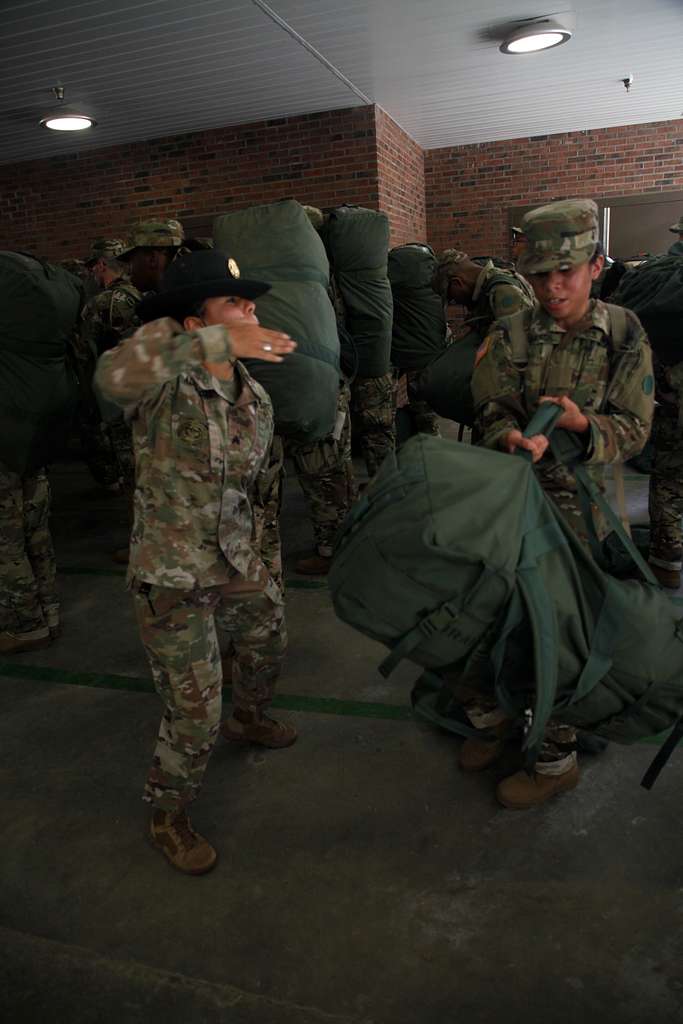 U S Army Drill Sergeant Sgt Michelle Alvarado Assigned PICRYL