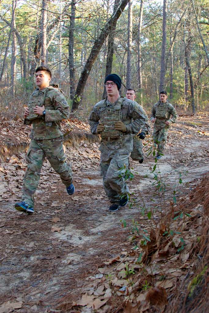 U S Army Paratroopers Assigned To The 82nd Airborne NARA DVIDS