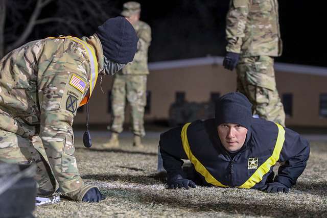 U S Army Sgt St Class Martin Cozens An Infantryman Nara Dvids