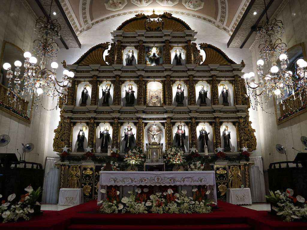 Basilica Minore Del Santo Ni O De Cebu Inside Altar Osme A Boulevard