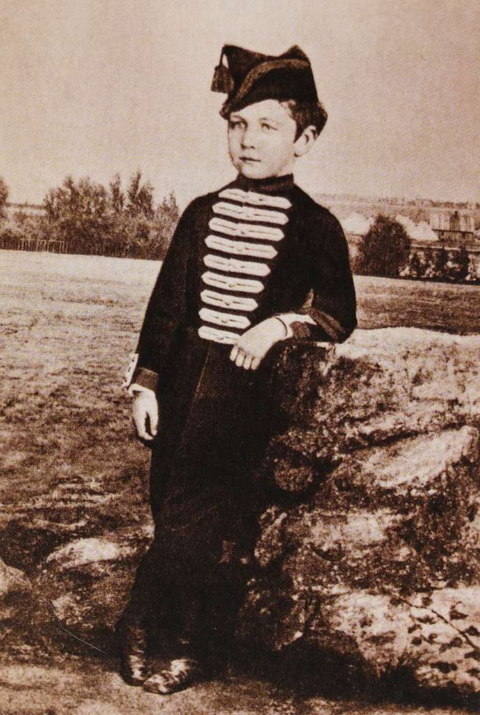 Photograph of Louis Napoleon, the Prince Imperial (1856-1871) as a young  boy, Stock Photo, Picture And Rights Managed Image. Pic. MEV-10222935