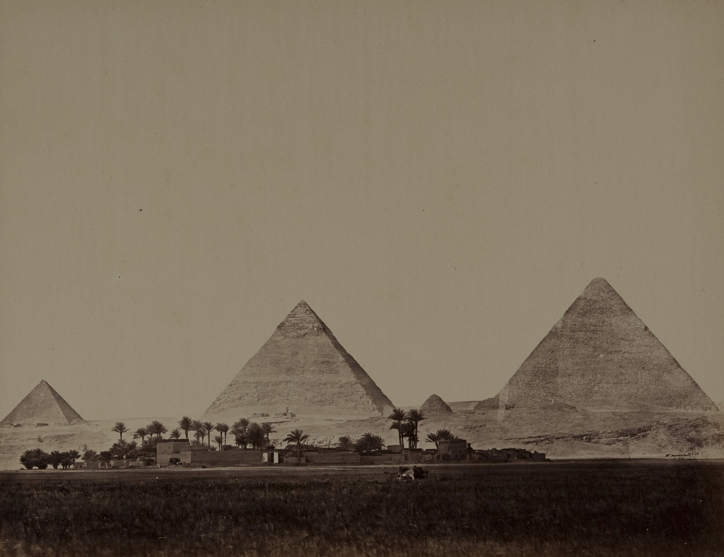 египетские пирамиды старые
