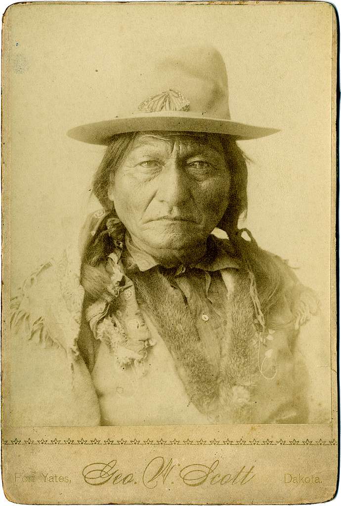 Sitting bull and buffalo bill hi-res stock photography and images - Alamy