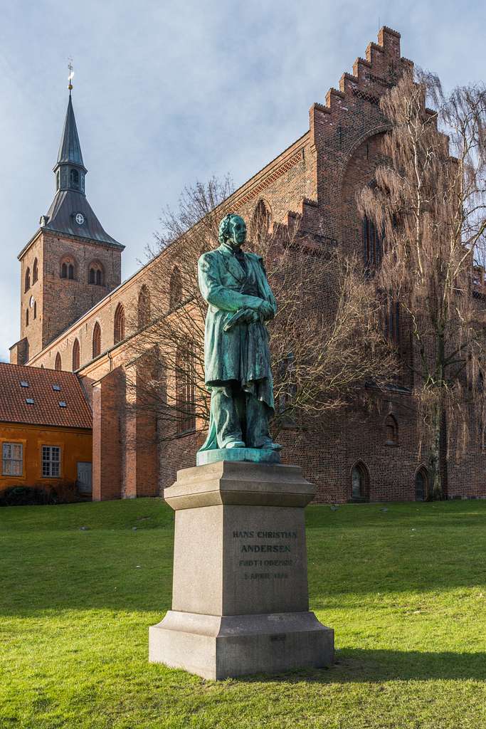 The Statue of H.C. Andersen at the City Square, Statue