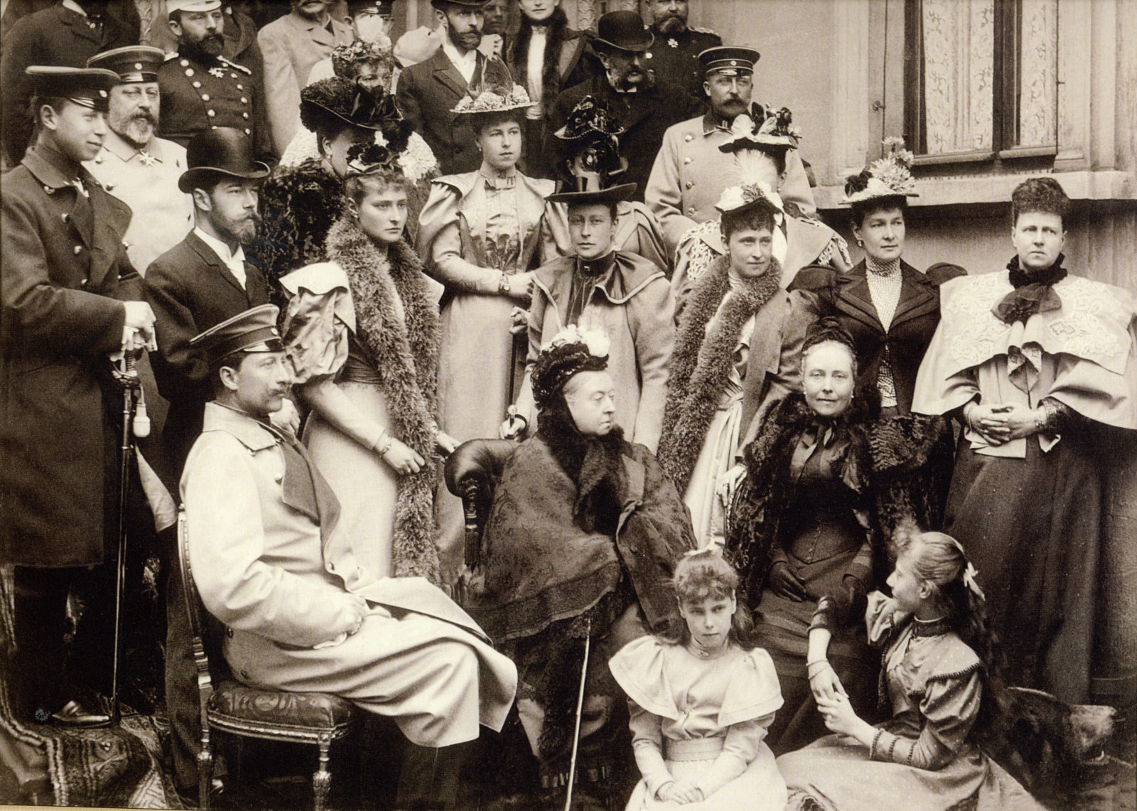 Королева Виктория и ее родня. Кобург. Апрель 1894 г.