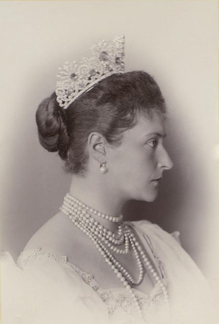 tsarina alexandra jewels