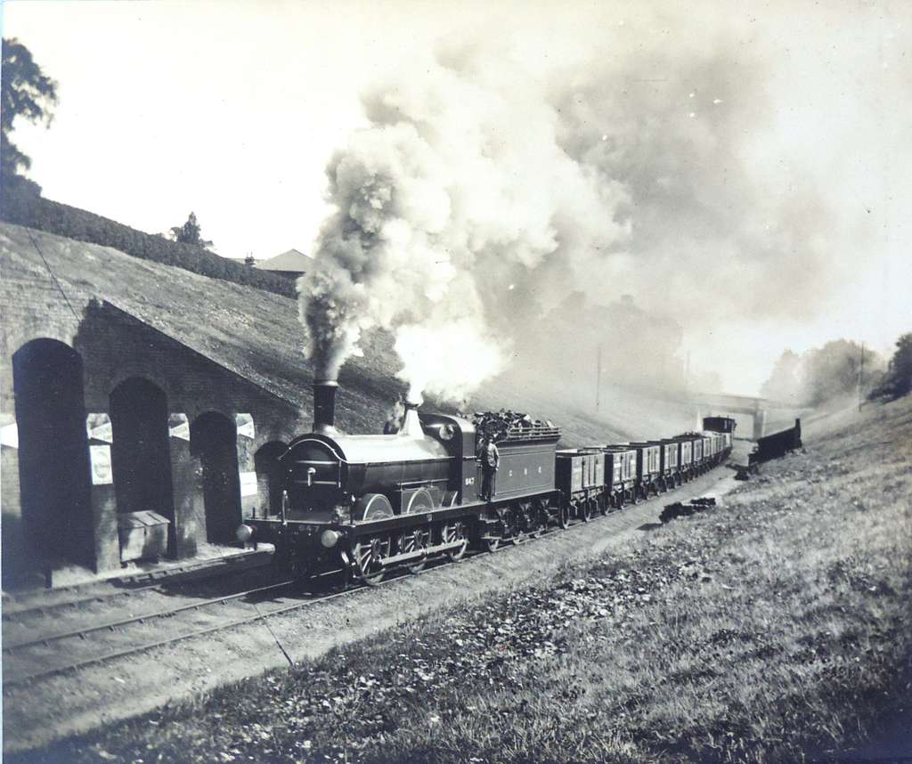 3 1892 Locomotives, Steam Locomotive Images: PICRYL - Public Domain ...