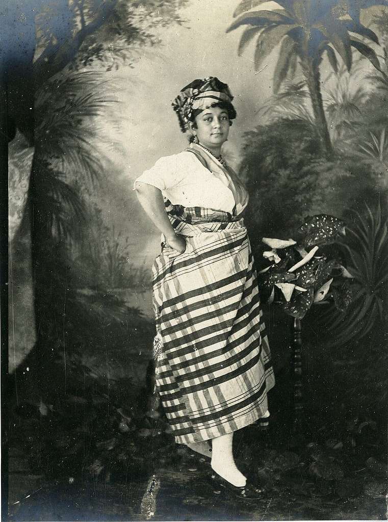 Creole woman in national costume- Martinique Types and Views - PICRYL -  Public Domain Media Search Engine Public Domain Search