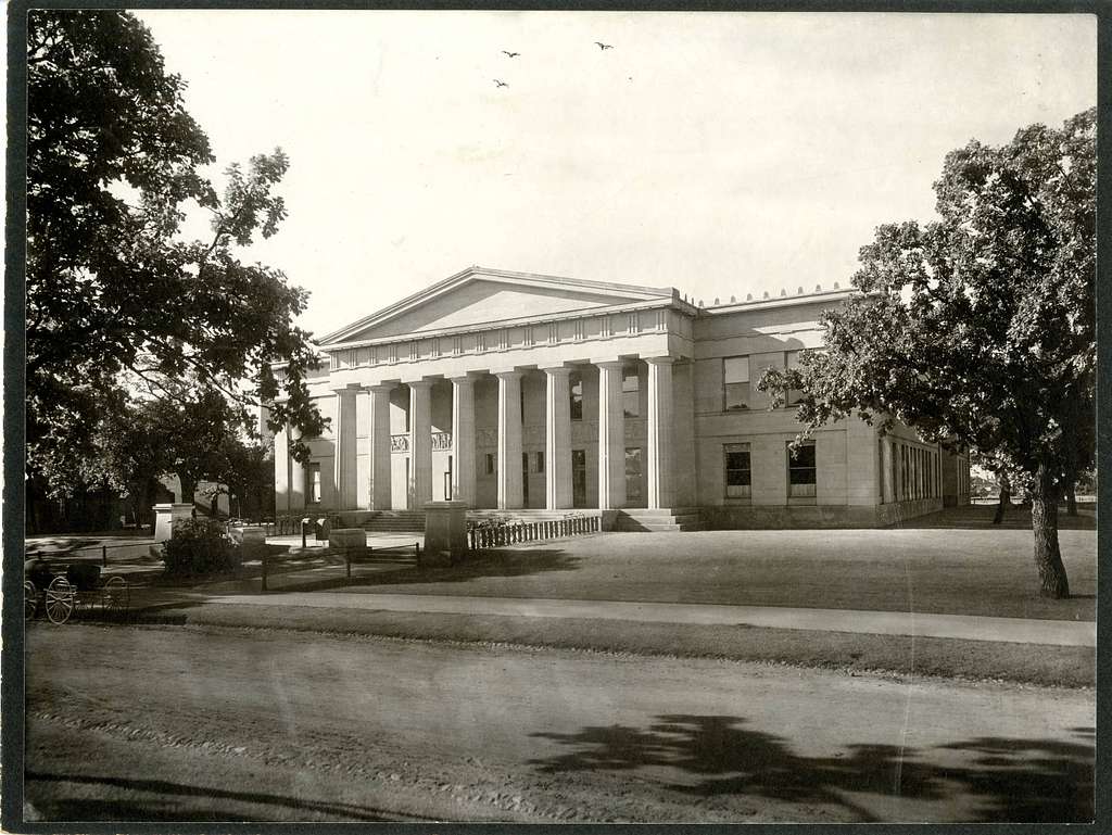 Burton Hall University of Minnesota Minneapolis Campus 1901