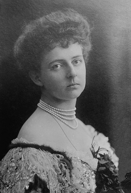 Sophie Charlotte, Herzogin von Oldenburg, 1903 - PICRYL Public Domain ...