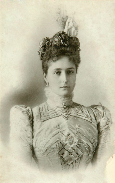 Empress Alexandra Feodorovna - Public Domain Portrait Photograph 