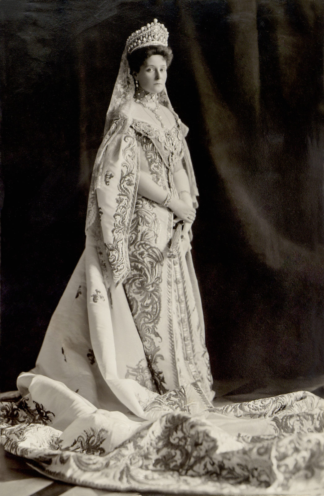 Empress Alexandra Feodorovna 1907 Romanov Empire Империя Романовых Public Domain Search