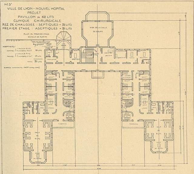 Plan du 1er étage d'un pavillon de l'hôpital Grange Blanche - PICRYL ...