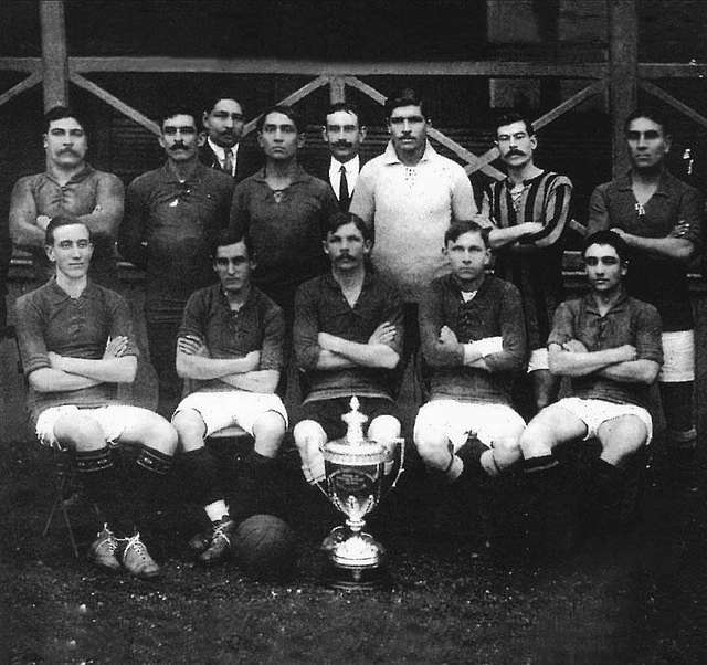 Ferro equipo 1928. Football team group portrait, South America - PICRYL -  Public Domain Media Search Engine Public Domain Image