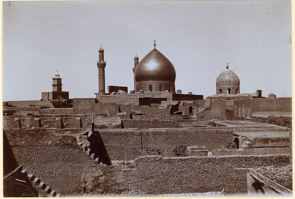 Excavation Of Samarra Iraq Shiite Shrine Complex View Of The Domes