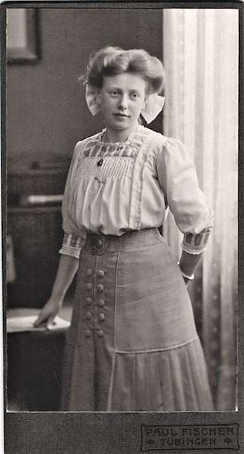 251 1900 s portrait photographs women Images: PICRYL - Public Domain Media Search Engine Public Domain Search