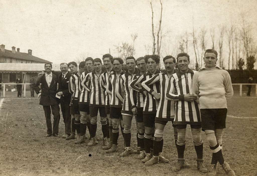 PDF) La Nuestra: Football and National Identity in Argentina 1913