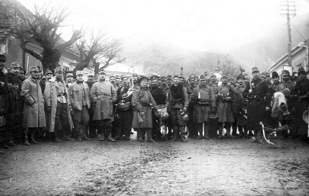 First World War, Men, Uniform, Weapon, Cattle, Can, Bayonet, Gun 