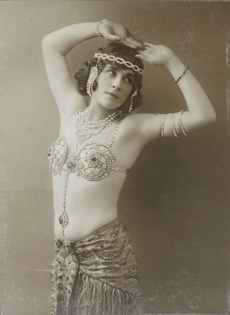 Belly dance  PICRYL - Public Domain Media Search Engine collections