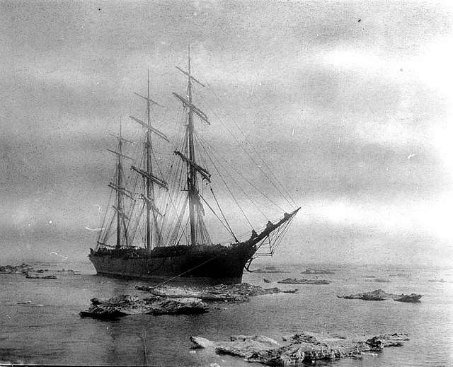 Sailing vessel STAR OF FRANCE anchored in Egegik River to escape the ...