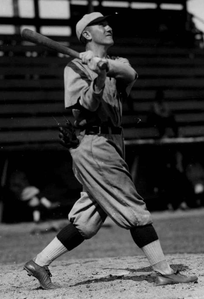 Sold at Auction: 1949 Marino Pieretti Chicago White Sox professional model  home jersey with related hat.