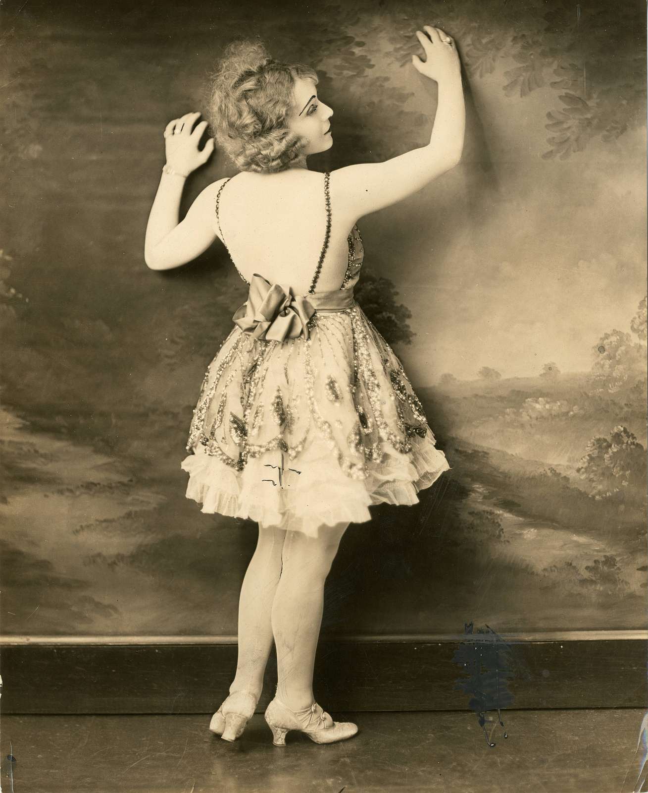 Vaudeville actress Billie Bingham (SAYRE 7514)