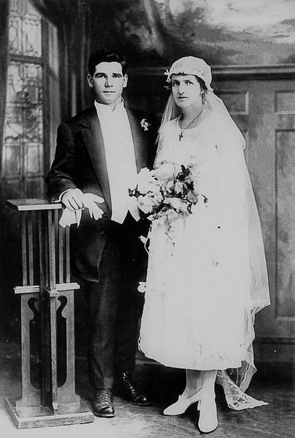 11 1930 s wedding dresses Images: PICRYL - Public Domain Media Search  Engine Public Domain Search