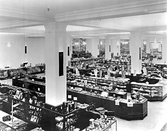 1964 Shainberg Department Store, Interior - Historic Images