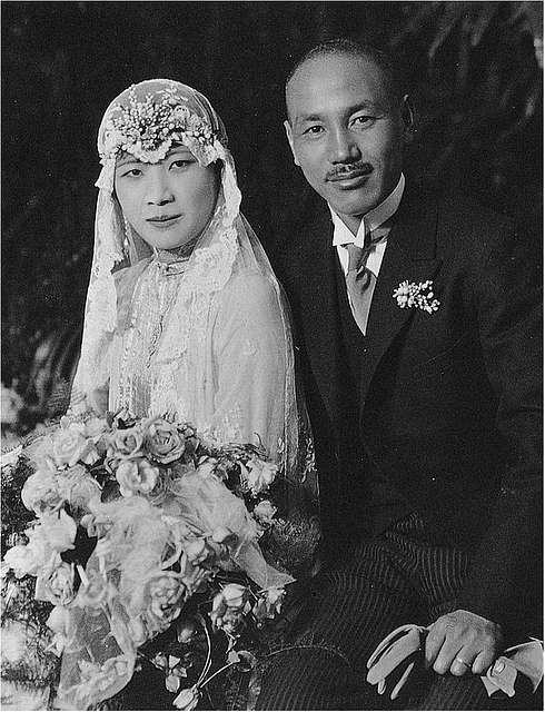 11 1930 s wedding dresses Images: PICRYL - Public Domain Media Search  Engine Public Domain Search