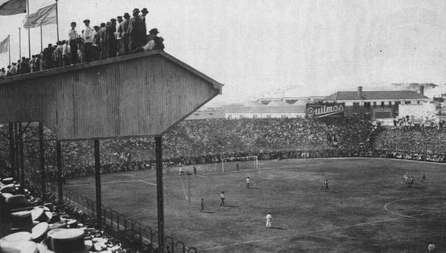 File:Estadio Ferro Carril Oeste platea.jpg - Wikimedia Commons