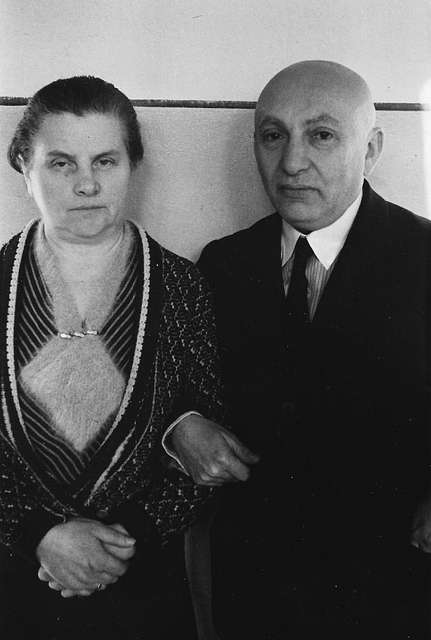 Benjamin Szymin with wife Regina - PICRYL - Public Domain Media Search ...