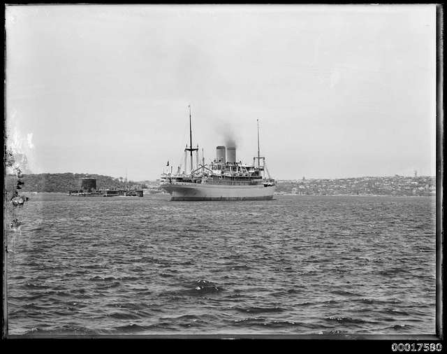 SS NIEUW HOLLAND passing Fort Denison, Sydney Harbour (9551782584 ...