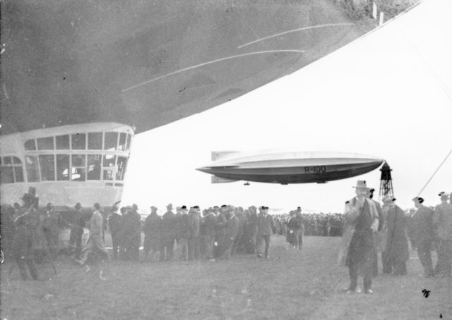 lz 127 graf zeppelin behind r-100 at mooring mast cardington