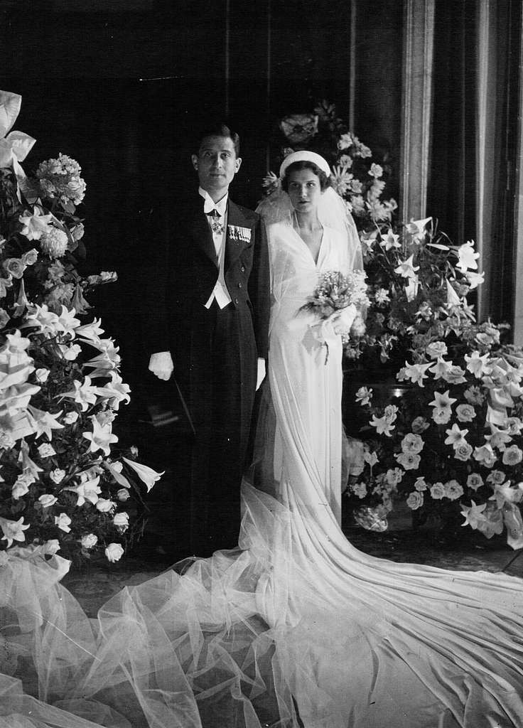 11 1930 s wedding dresses Images: PICRYL - Public Domain Media Search  Engine Public Domain Search