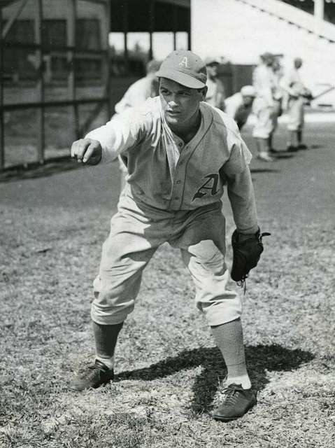 Joe Coleman (baseball, born 1922) - Wikipedia