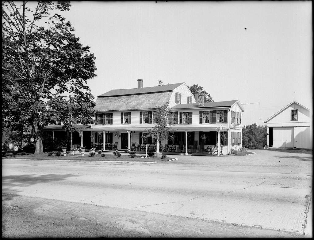 Brookfield Inn With 3-4 Garage, Brookfield, Mass. - DPLA ...