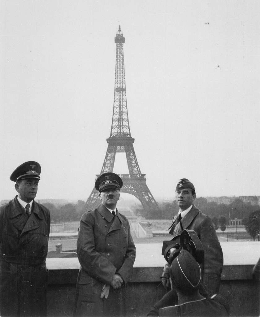 Hitler, Speer Y Breker En París, 23 De Junio De 1940 - Picryl - Public  Domain Media Search Engine Public Domain Search