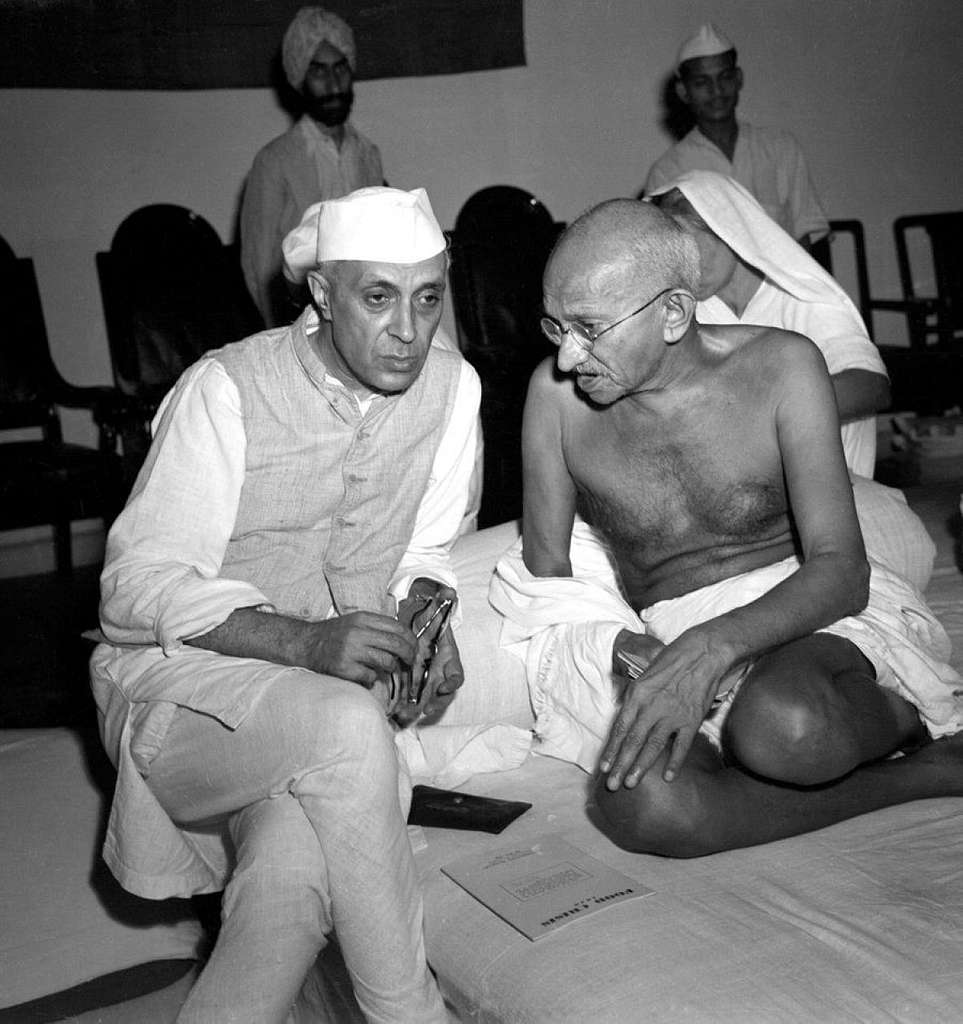 gandhiji with nehru