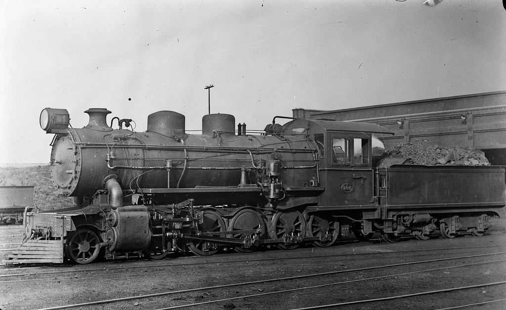 Steam Locomotive, B Class ATLIB 517533 - PICRYL Public Domain Search