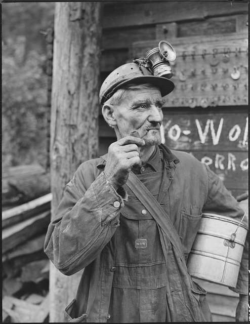 Blue Blaze mine. Consumers, mining town near Price, Utah. Miners coming  home - PICRYL - Public Domain Media Search Engine Public Domain Search