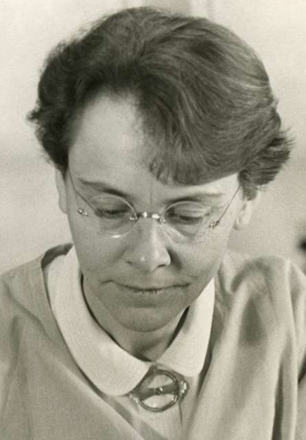 Barbara McClintock 1902 1992 shown in her laboratory in 1947