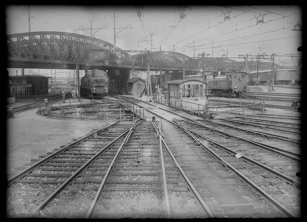 Sbb Historic F Rangierbetrieb Beim Depot F In Zuerich Mit Drehscheibe