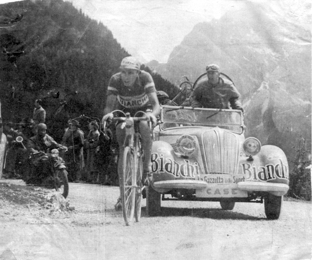 Fausto Coppi Giro d'Italia 1949 - PICRYL - Public Domain Media Search Engine Public Domain Image